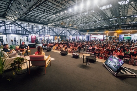 ONDM 2025 em Balneário Camboriú traz líderes da moda e do varejo para três dias de palestras e talks